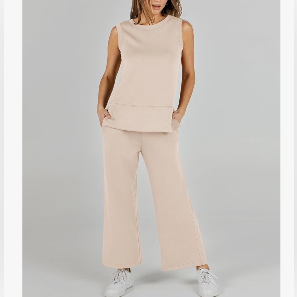 NWT 2PC TRAVEL ‘APRICOT’ BEIGE SET-S - Picture 11 of 17